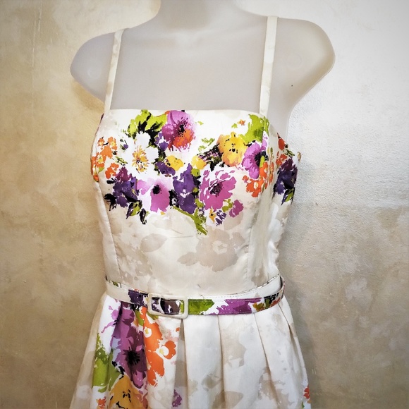 Adorable Jessica Howard Dress Like New 10P - Picture 3 of 8